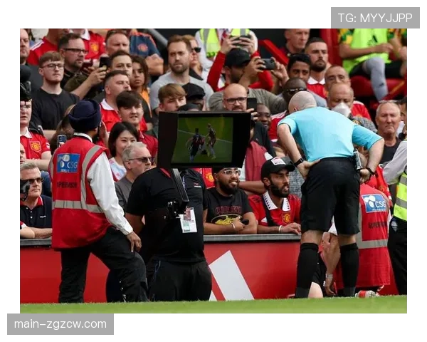 走进英超裁判培训：如何统一“危险动作”与“合理冲撞”的判罚尺度